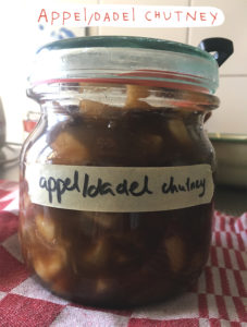 Appel dadel chutney recept