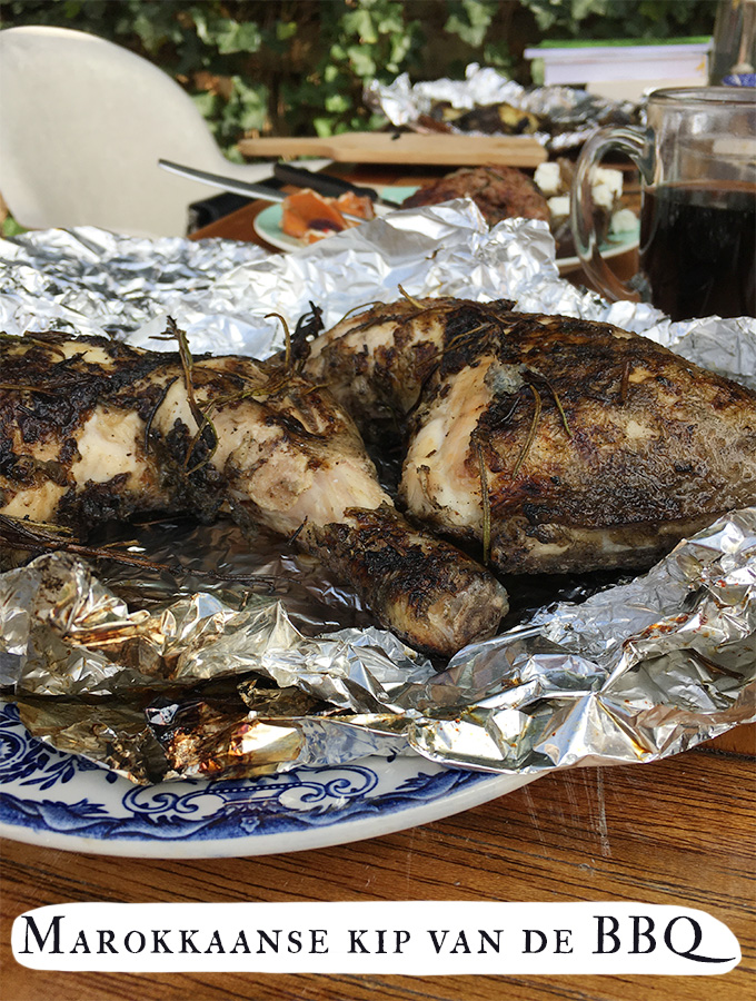 Marokkaanse kip van de BBQ
